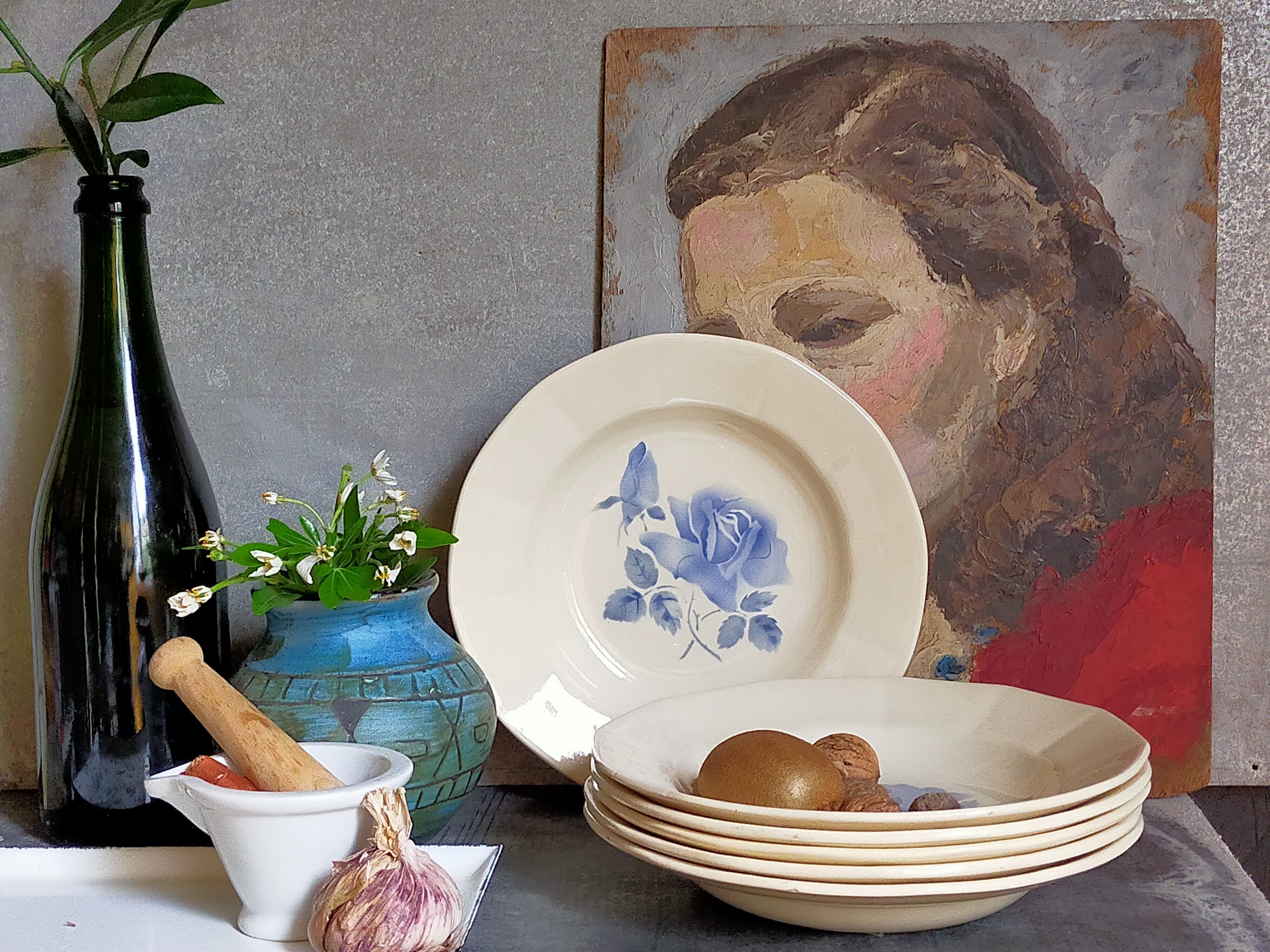 Six earthenware plates of Digoin and Sarreguemines 40s