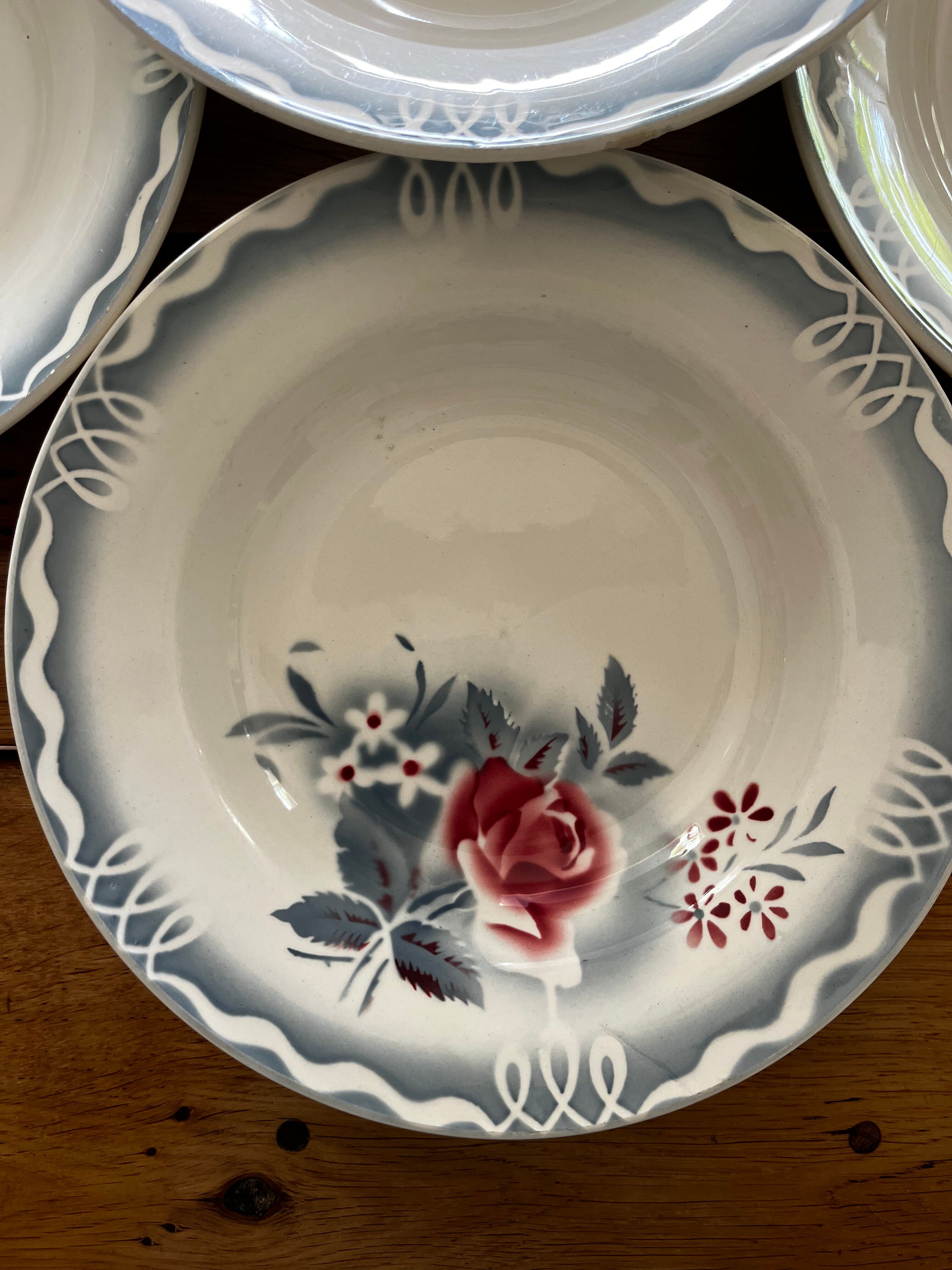 6 vintage deep plates