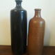 Duo de bouteilles en grès vintage