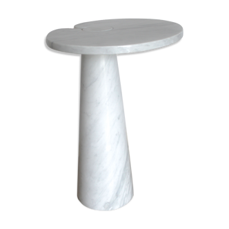 Angelo Mangiarotti coffee table in Italian whithe Carrara marble. Part of the Eros series, Italy 70s