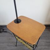 E-reader magazine holder scoubidou