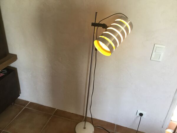 Lampadaire vintage design Raak en alu