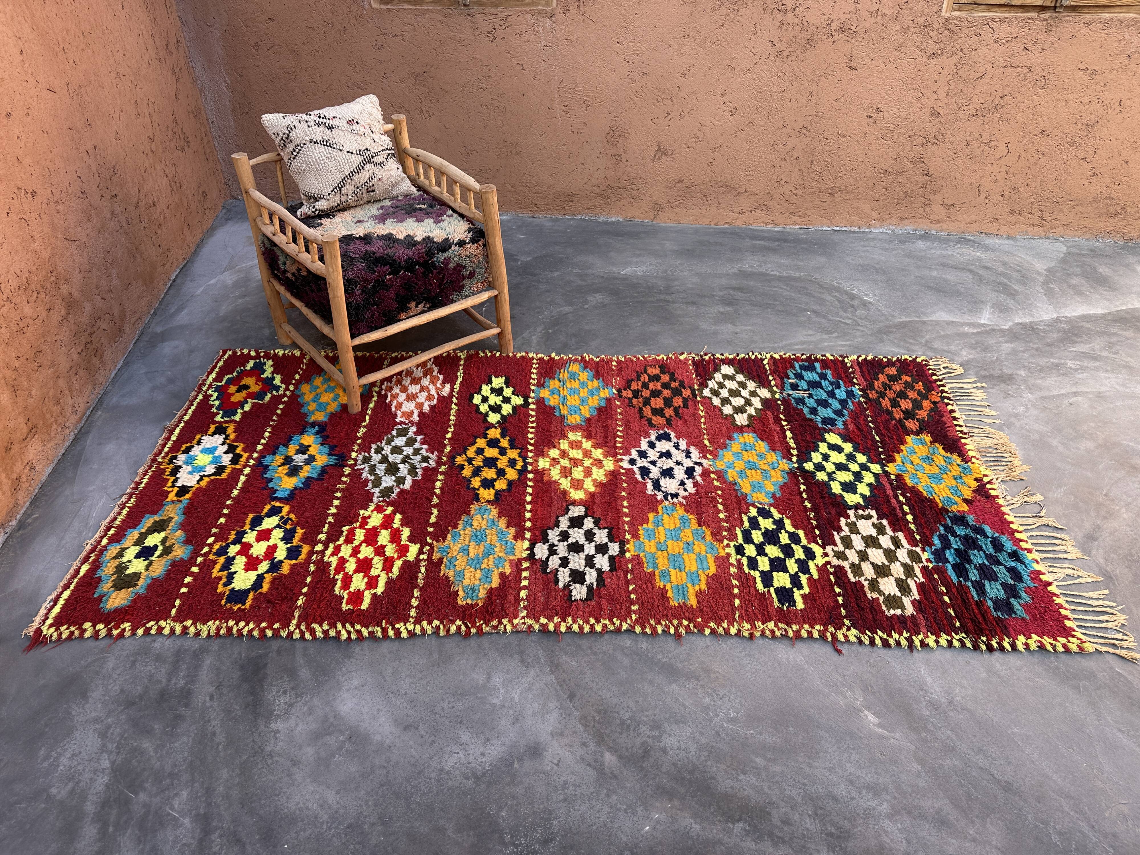 Colorful Moroccan rug - 143 x 285 cm