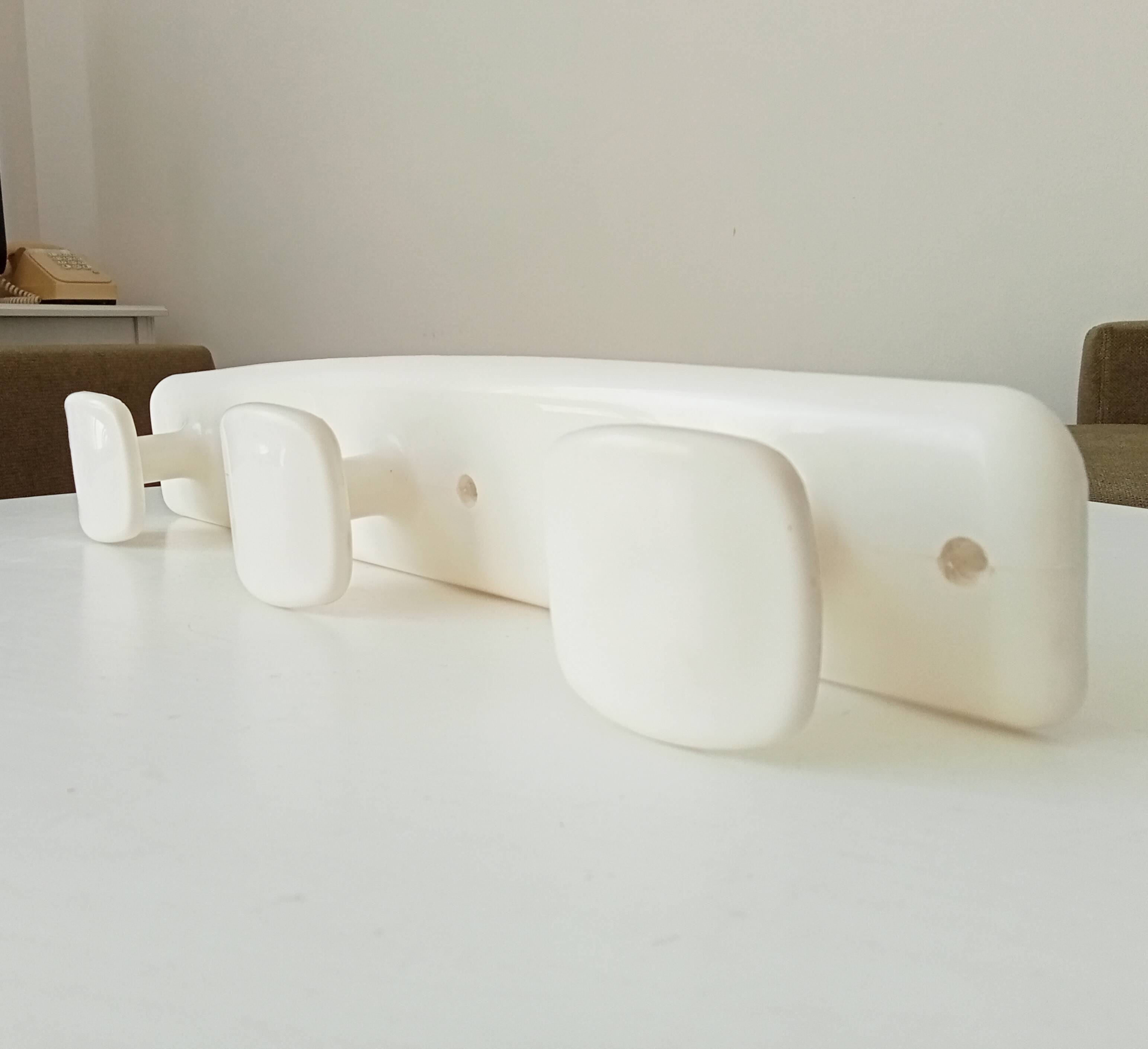 vintage wall coat rack 70s Syla