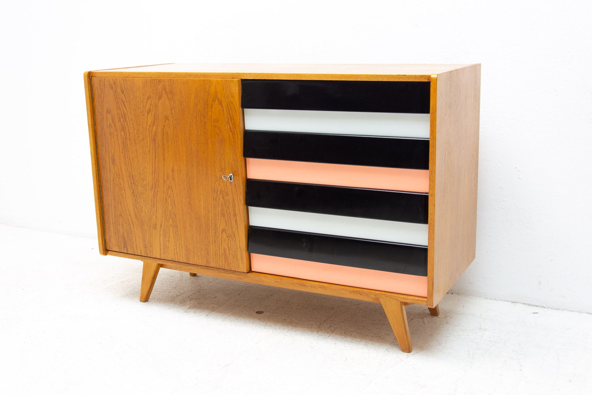 Buffet U-458 by Jiri Jiroutek, Czechoslovakia, 1960´s