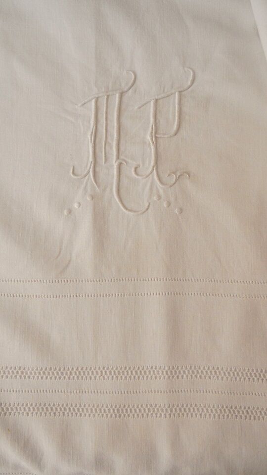 Former embroidered sheet monogram MP embroidery open day row sheets 320 x 200 cm
