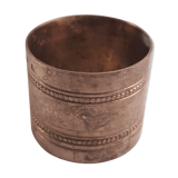 Round old silver metal towel