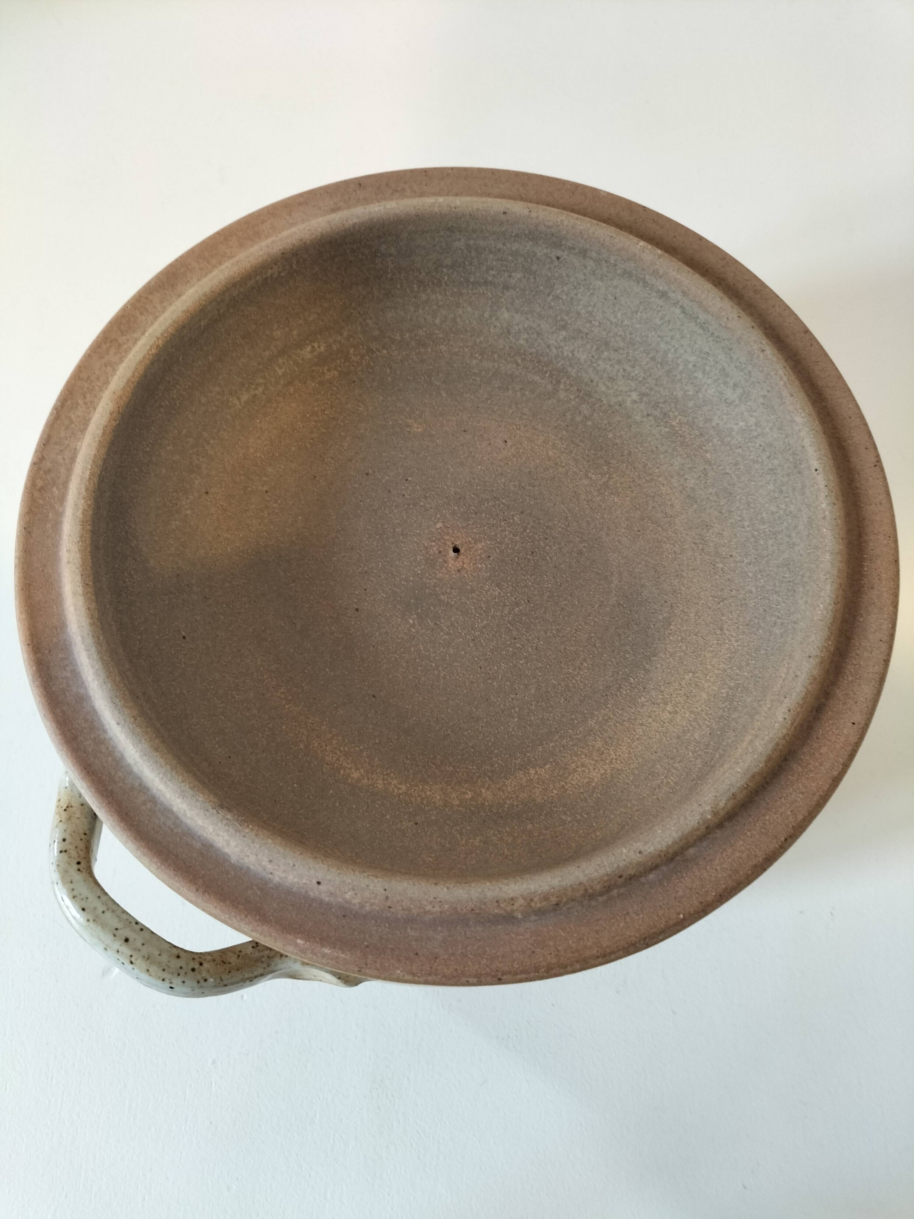 Vintage stoneware soup tureen from the Marais – rustic charm, cottagecore spirit.