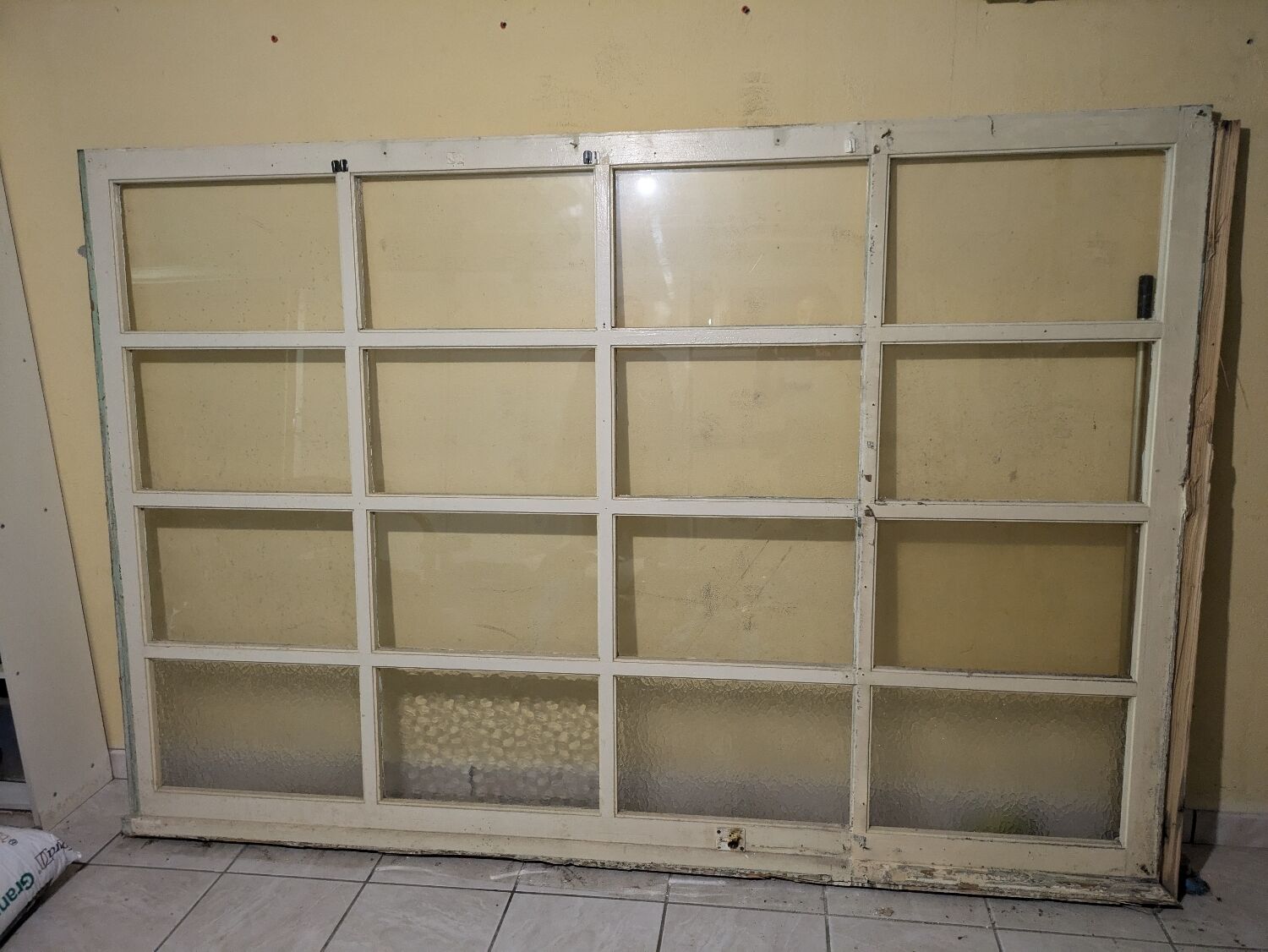 Wooden skylight with single glazing