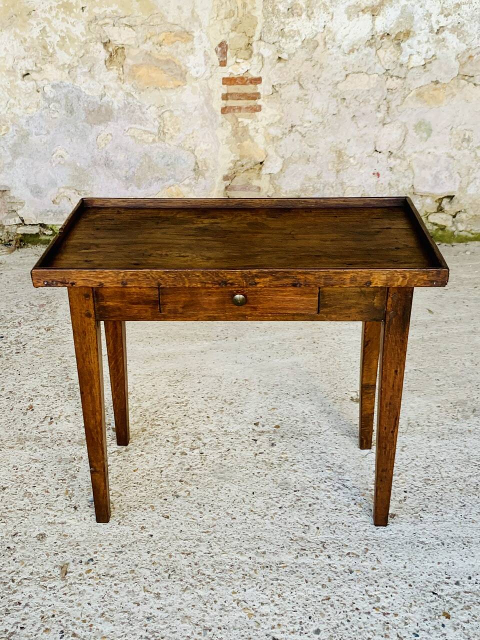 Small console / Side table in walnut 19th century