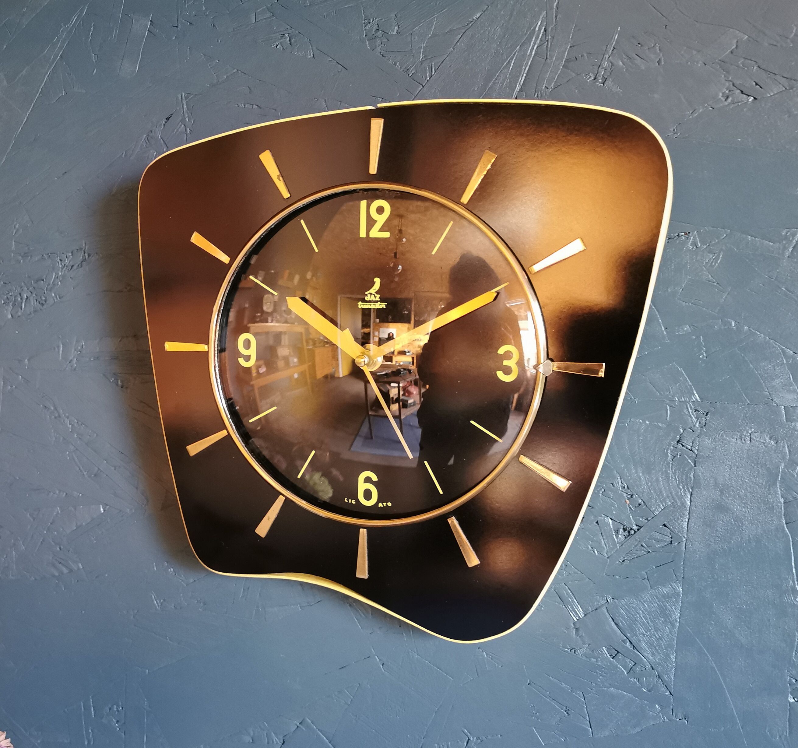 Vintage formica clock asymmetrical silent wall clock "Jaz black yellow"