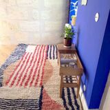 Béni Ouarain rug with stripes and geometric patterns