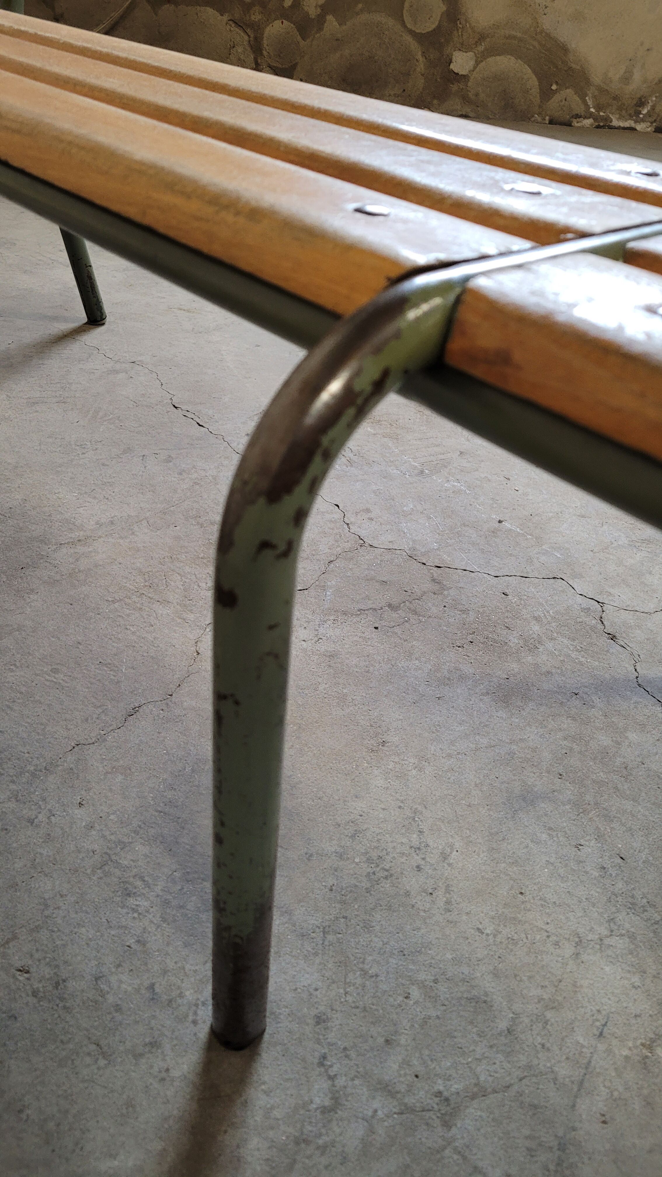 Banc d'école maternelle enfant fabrication 1950