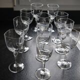 11 verres à eau en cristal d'Arques à la forme originale carrée