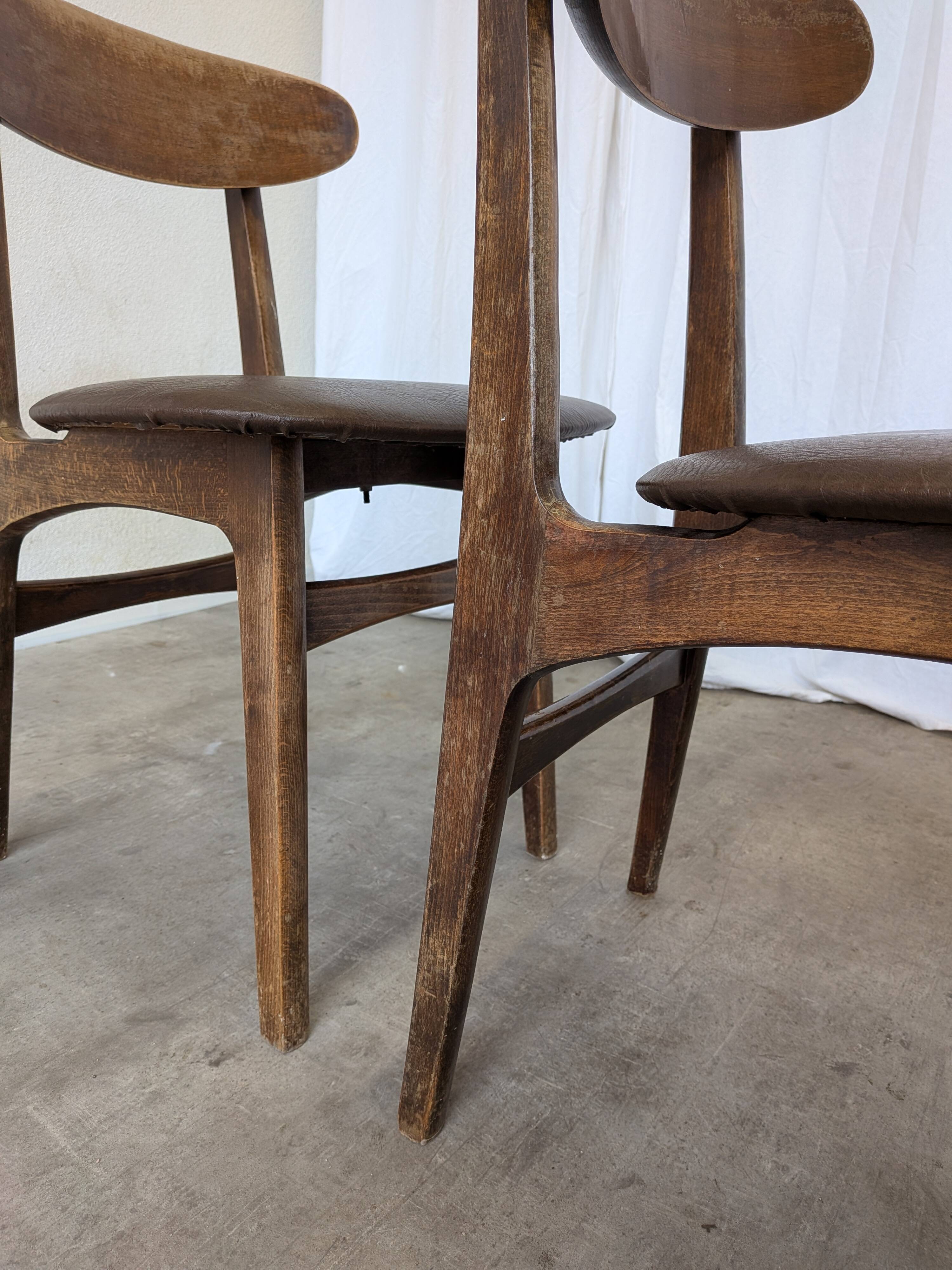 Set of 3 Vintage Wooden Dining Chairs with Brown Leather Seats / Mid-Centur