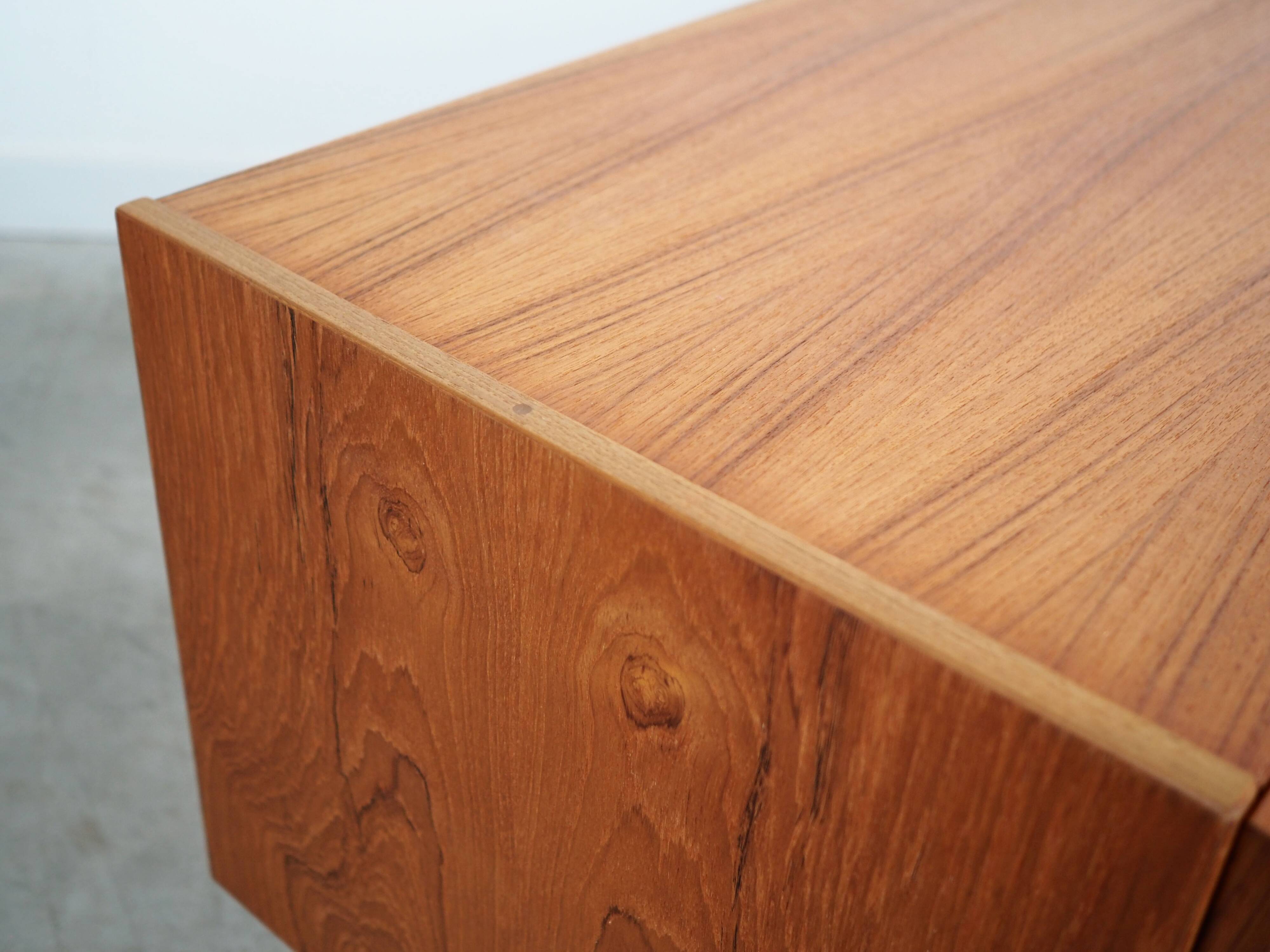 Teak cabinet, Danish design, 1970s, manufacturer: Denka