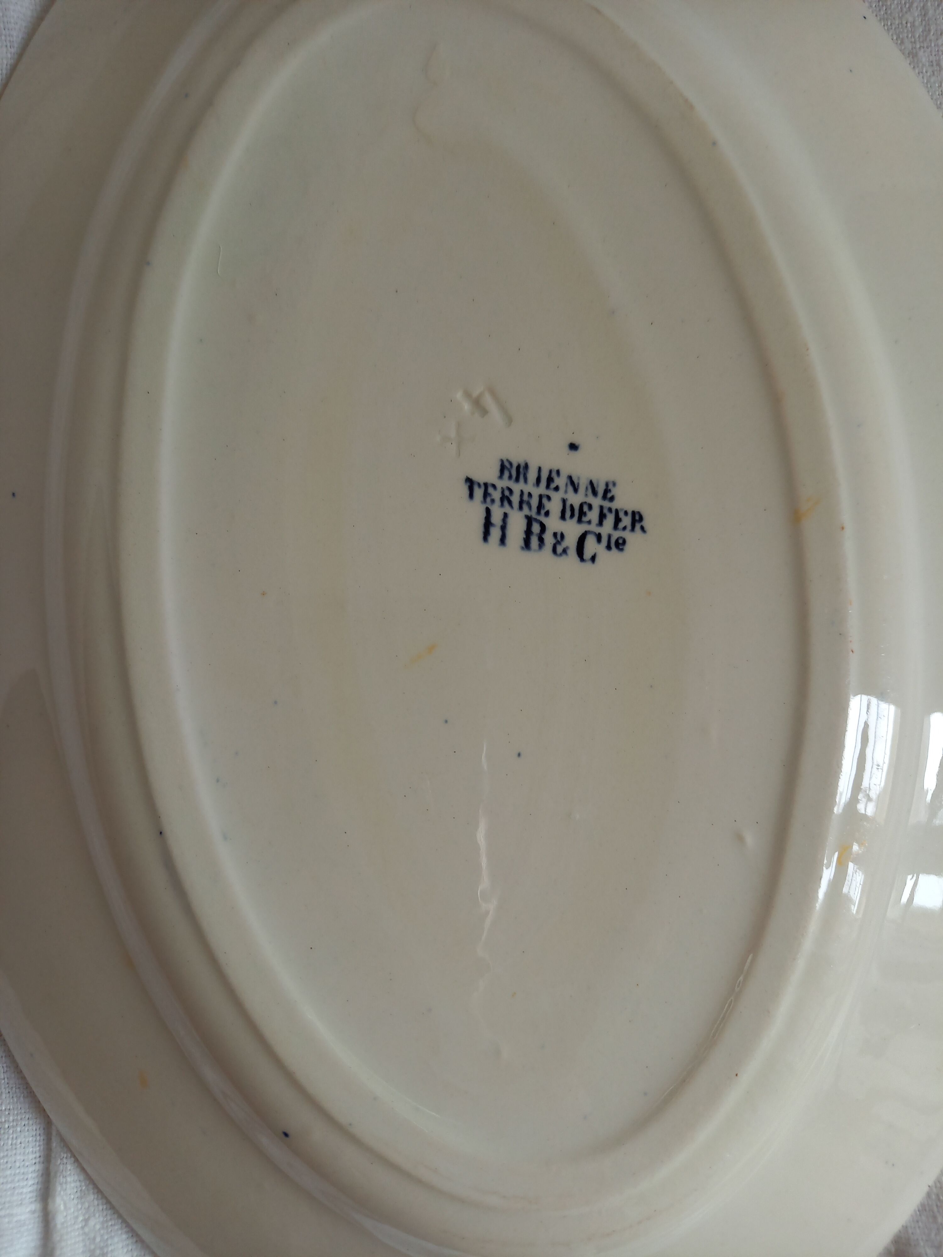 Oval dish Terre de Fer, Brienne model, Manufacture HB&Cie
