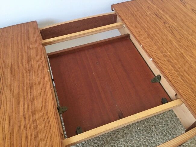 Table à diner papillon années 50/60