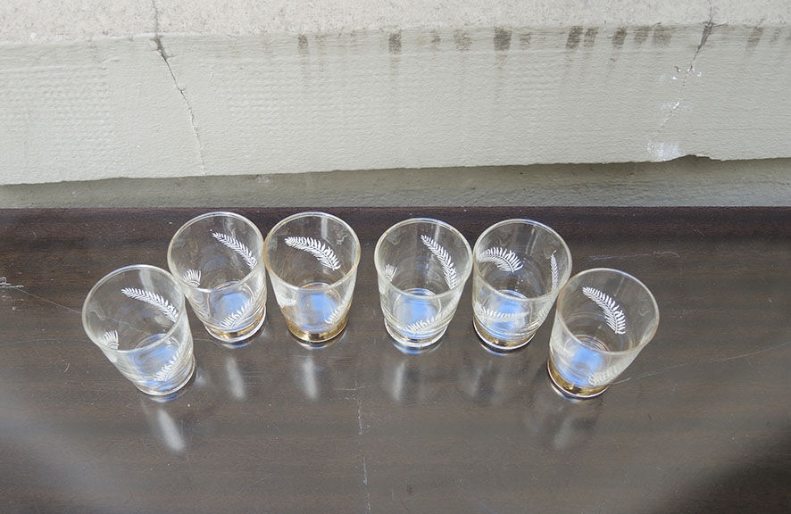 6 old straight glasses feather pattern h 7 cm