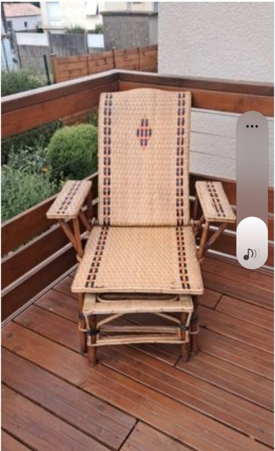 Rattan lounge chair