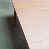Scandinavian table extansible