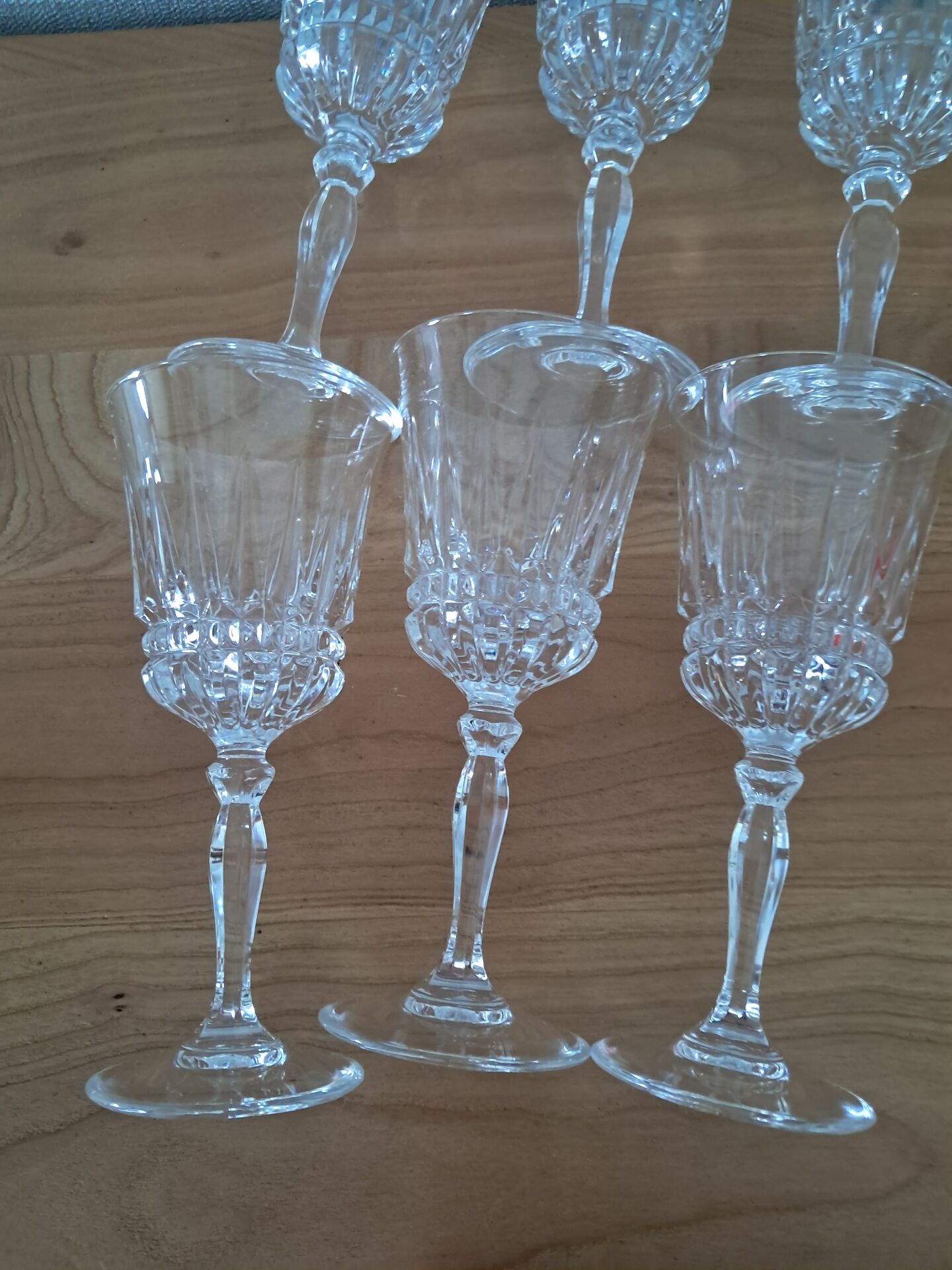 6 crystal glasses from Arques Model Villeneuve