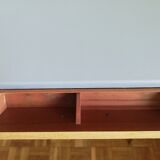 Extendable desk compass feet