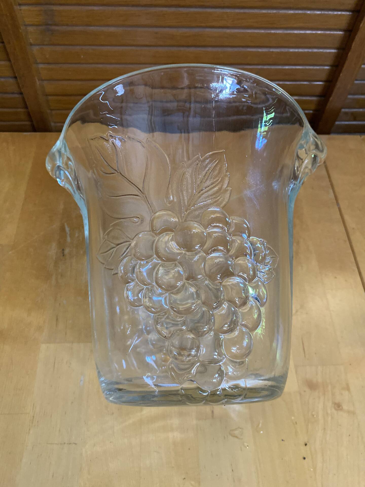 Champagne bucket chiller crescendo glass mould decor grape wine