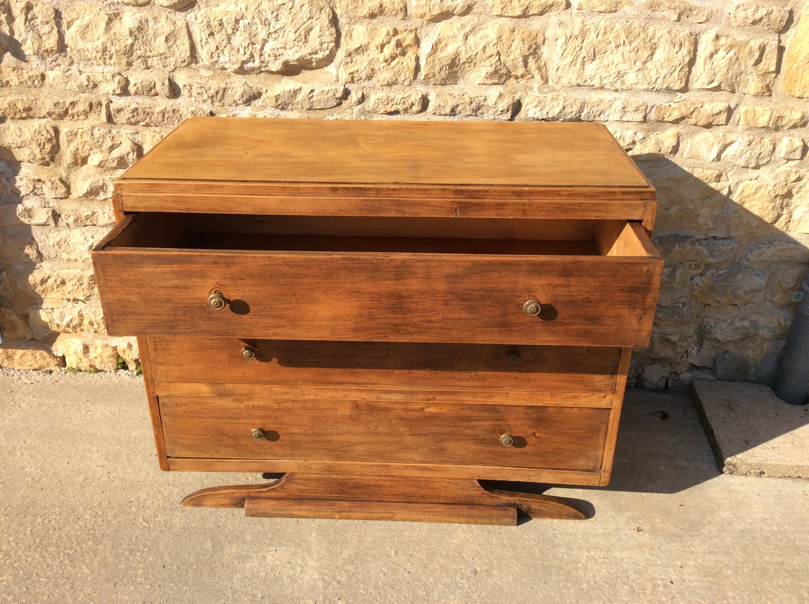 Art deco style dresser