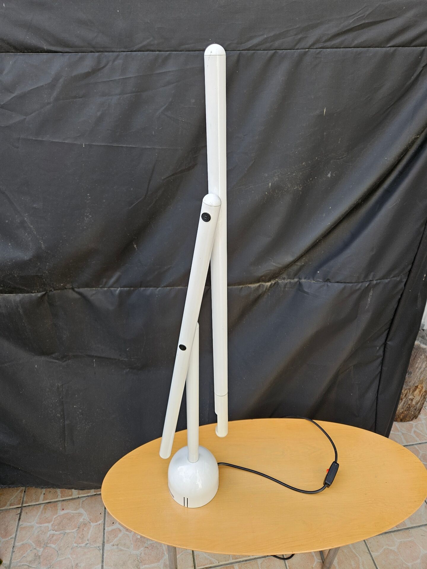 Lampe de table Mira de Mario Arnaboldi pour Programmaluce 1983