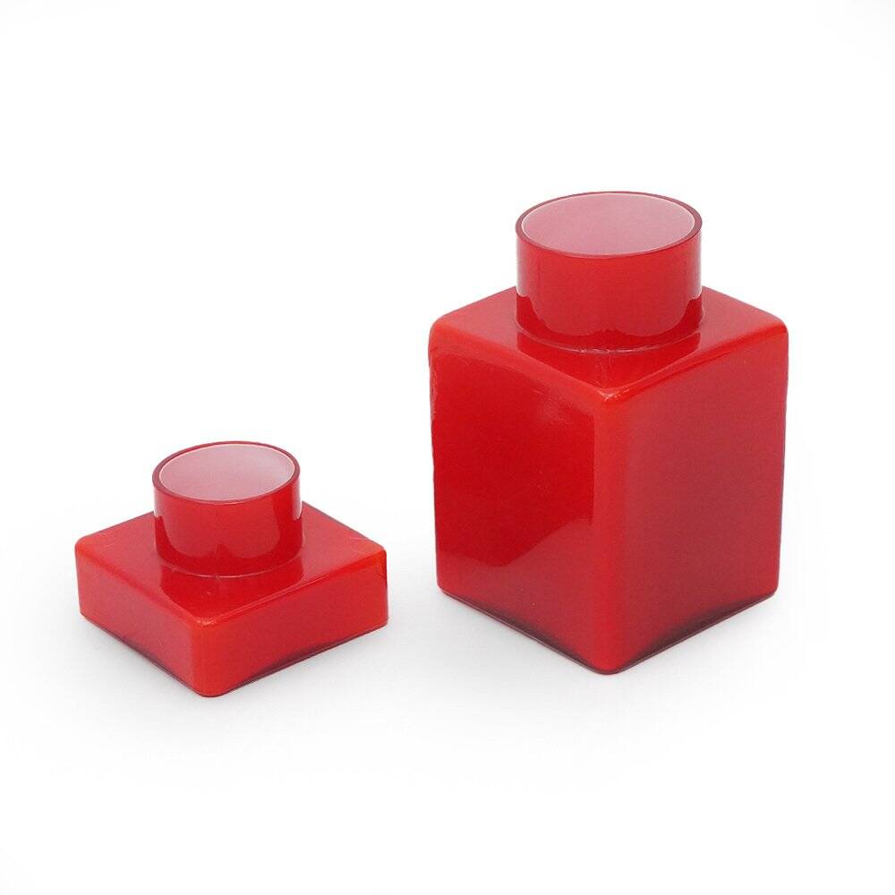Red glass bottle by Luciano Vistosi for Vistosi, 1960s.