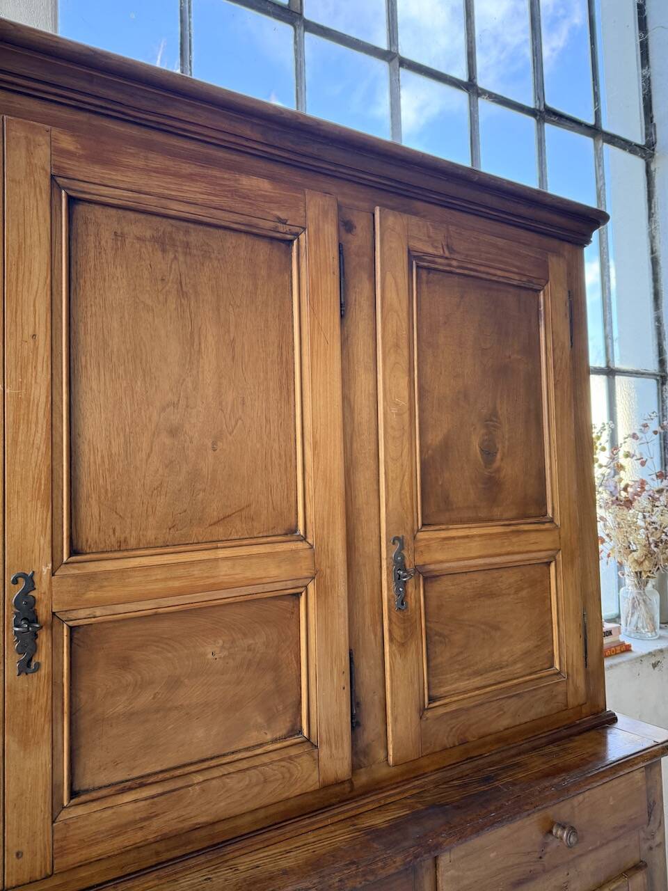 Mountain walnut furniture XXL 1900