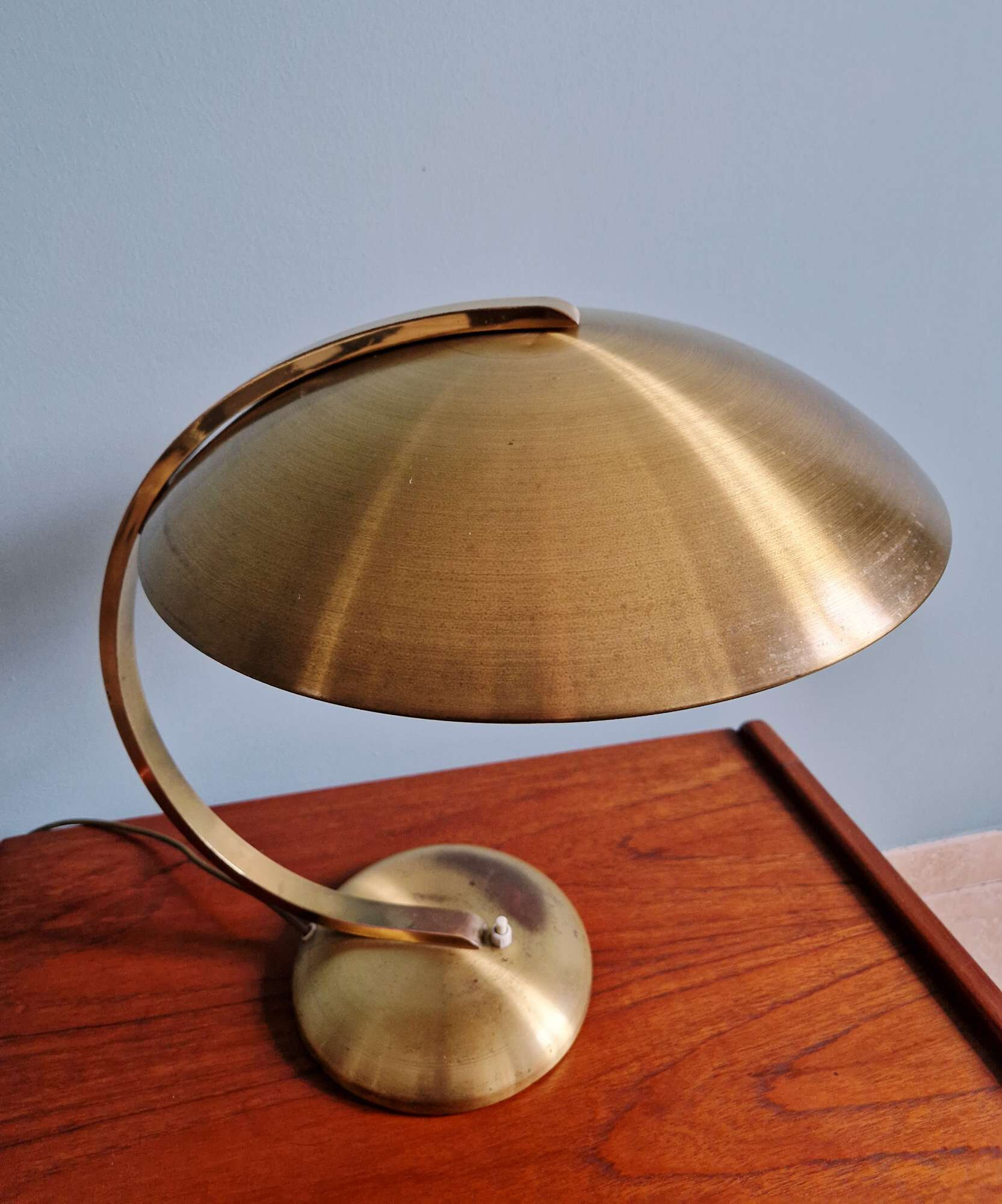 Bauhaus desk lamp in brass, Egon Hillebrand, 1930