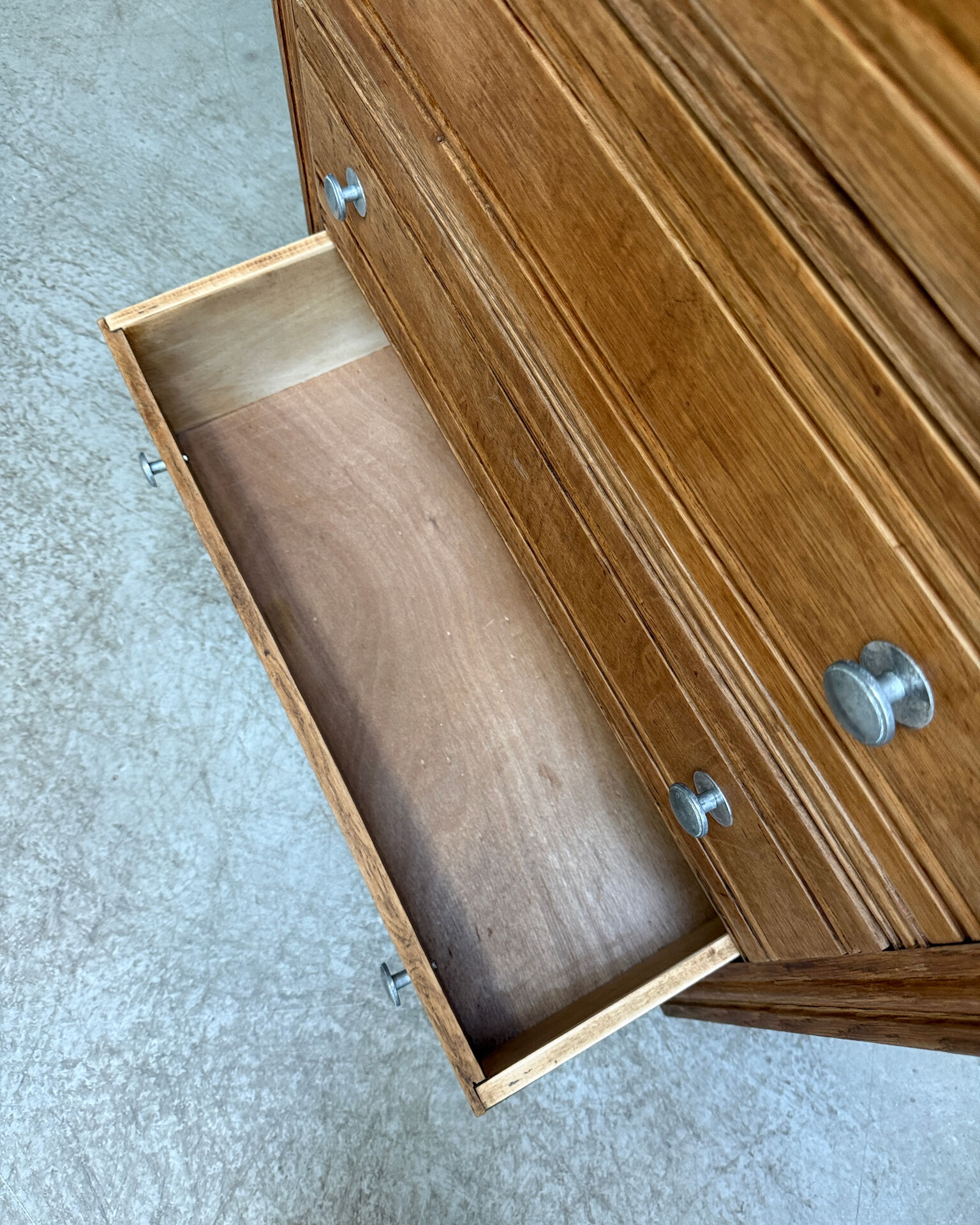 Large Art Deco oak chest of drawers (renovated)