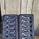 Vintage knife holder in original box