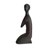 Statue of a woman