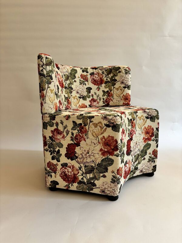 Fauteuil graphique fleur vintage
