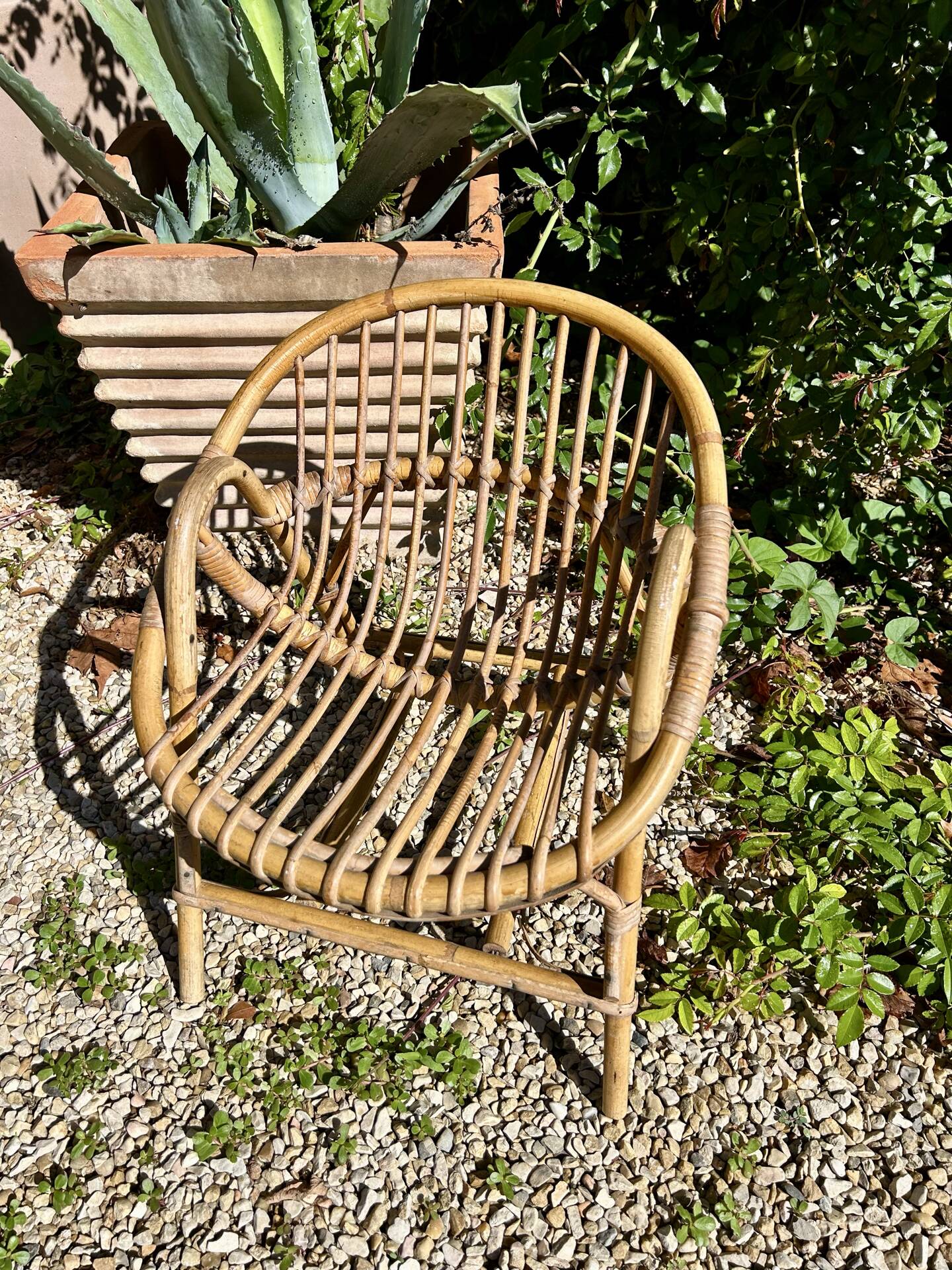 Petit fauteuil en rotin enfant