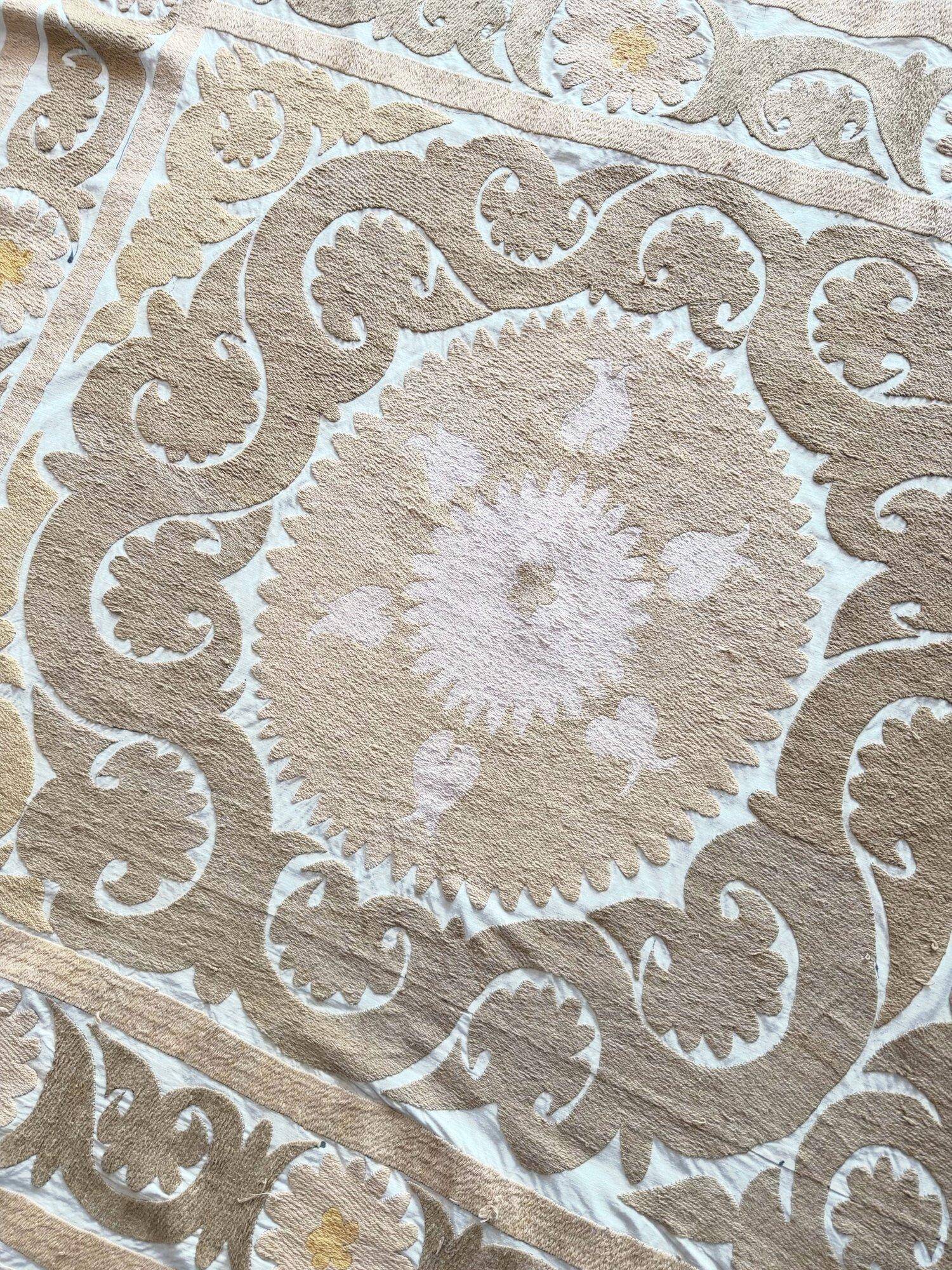 Vintage hand-embroidered tablecloth 123x144 cm