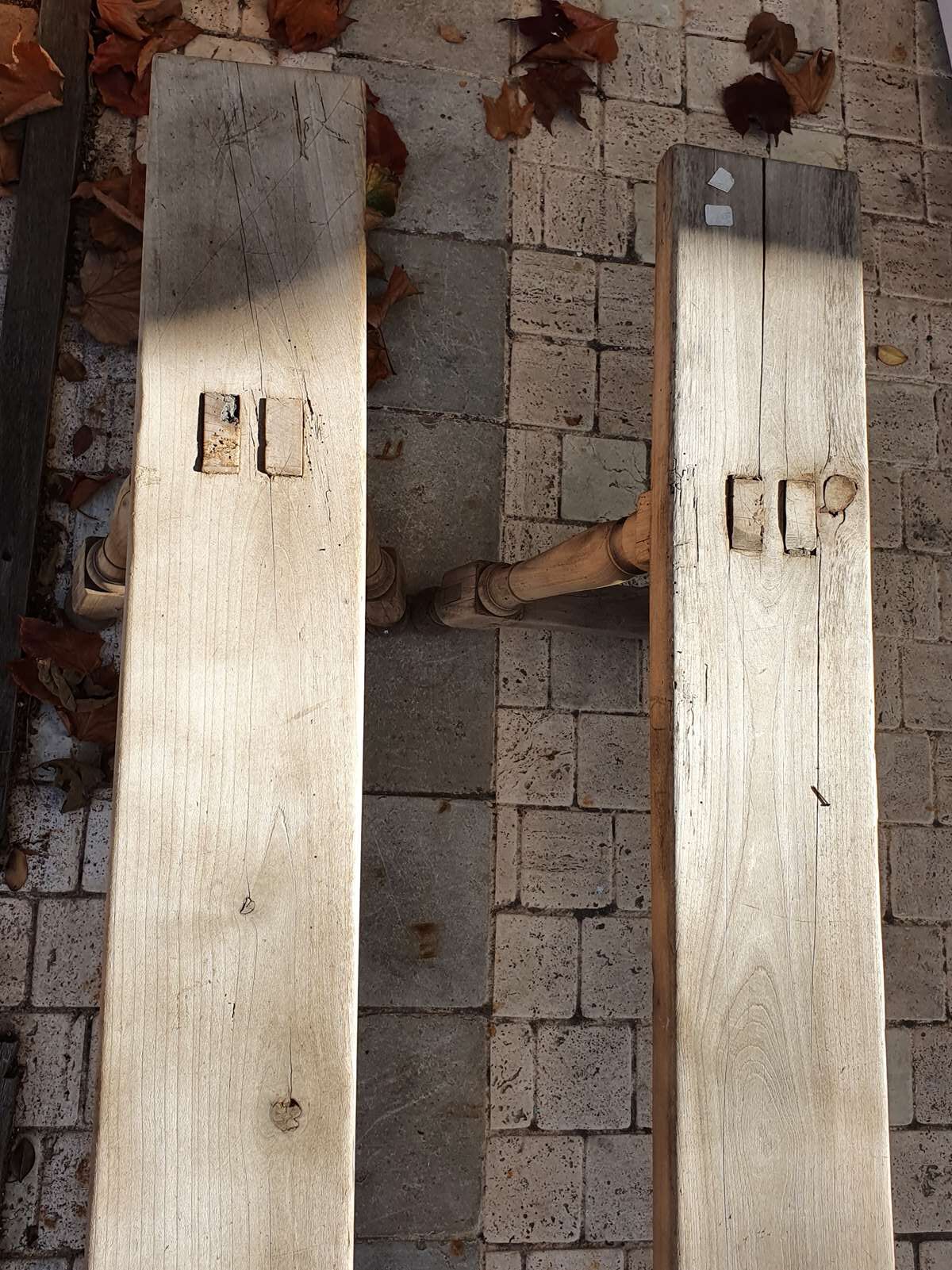Pair of old decapes benches
