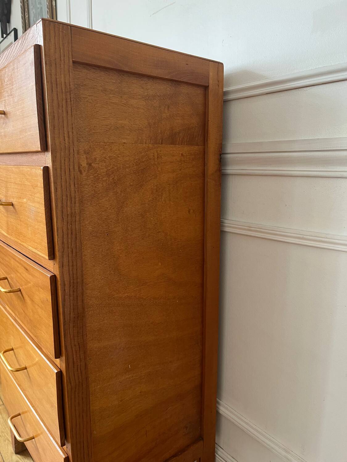 Chiffonnier en bois pieds compas