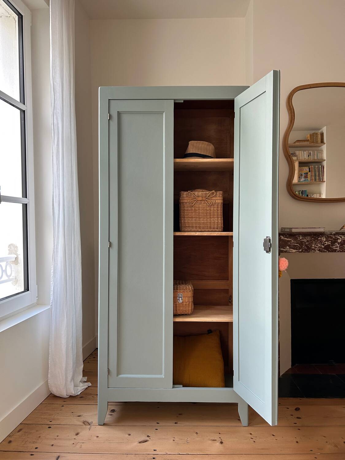 Parisian Wardrobe (renovated)