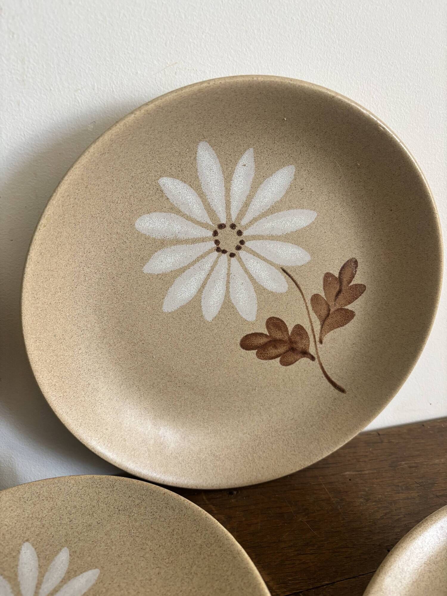 Vintage Autumn tableware from Saint-Amand – 16 pieces