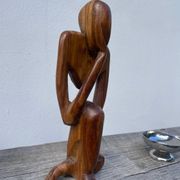 Wooden statuette sculpture, free form