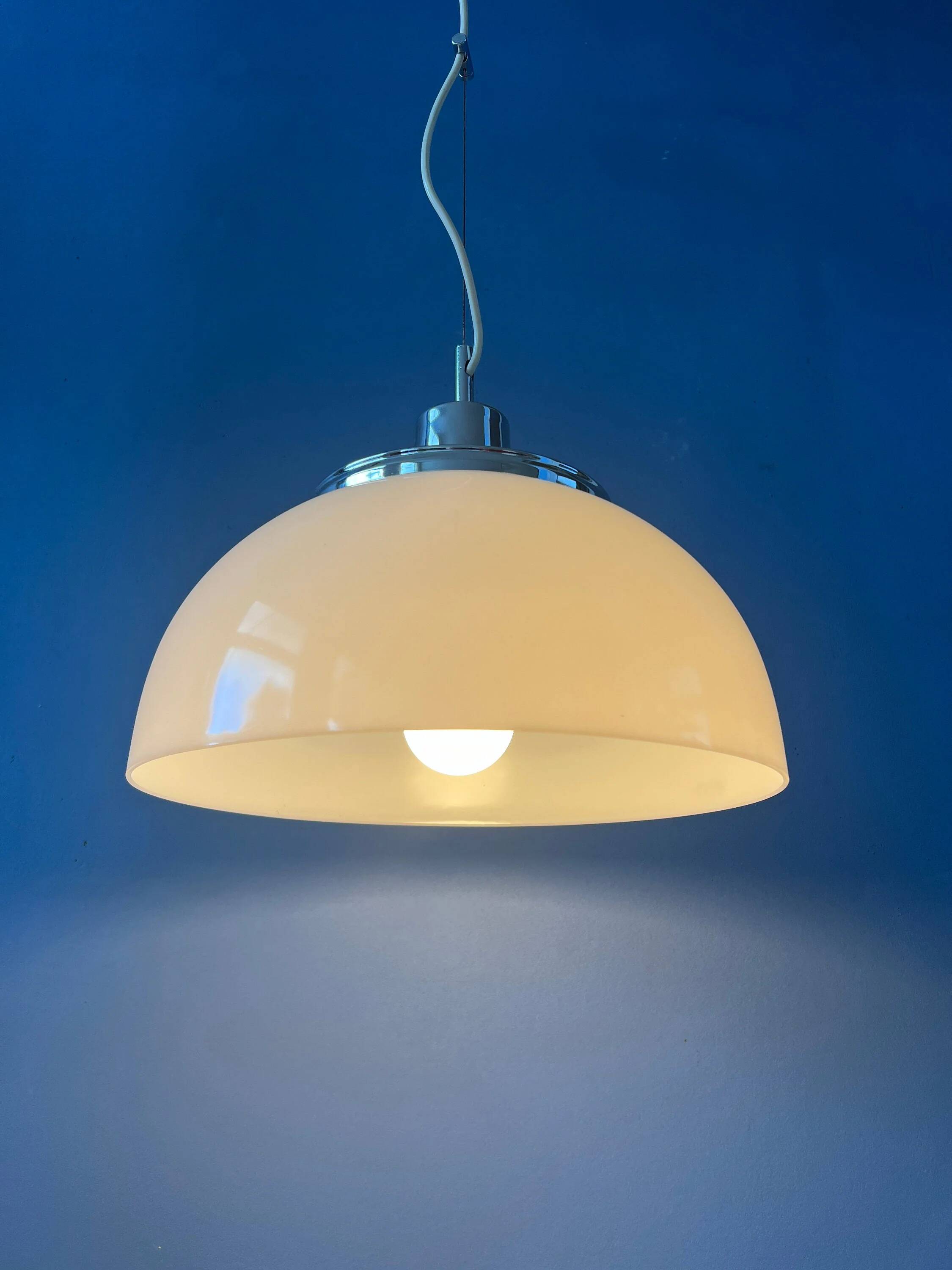 White Guzzini Faro suspension in plexiglass