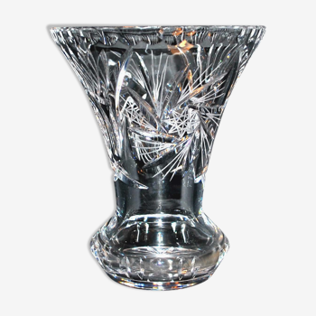 Bohemian cut crystal flared vase - star-rich cut 16cm