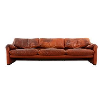 Cassina Maralunga 3seat Sofa in patinated red brown Leather by Vico Magistretti