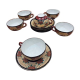 Fine porcelain cups and saucers