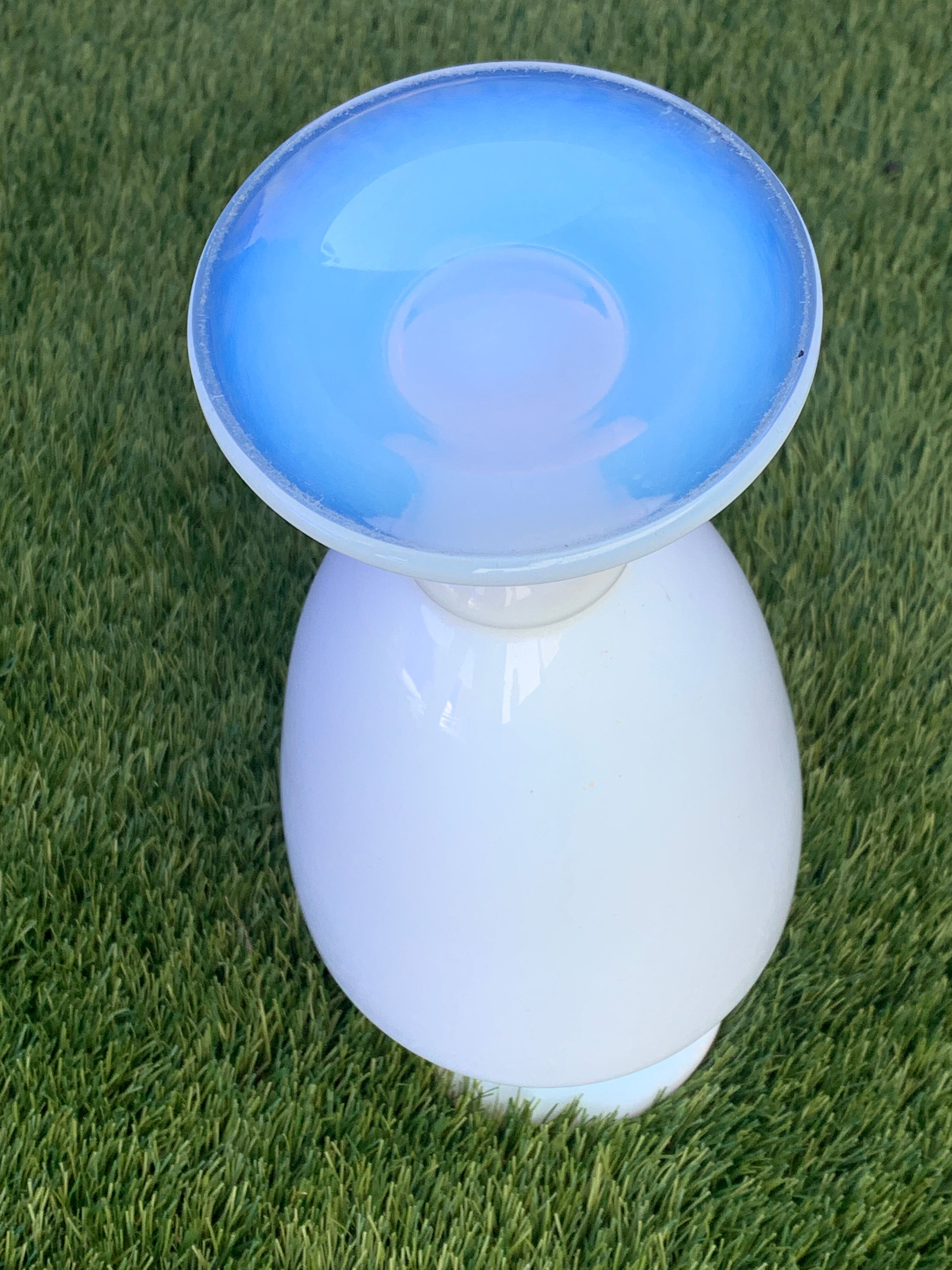 Opaline vase signed Sèvres, Paris