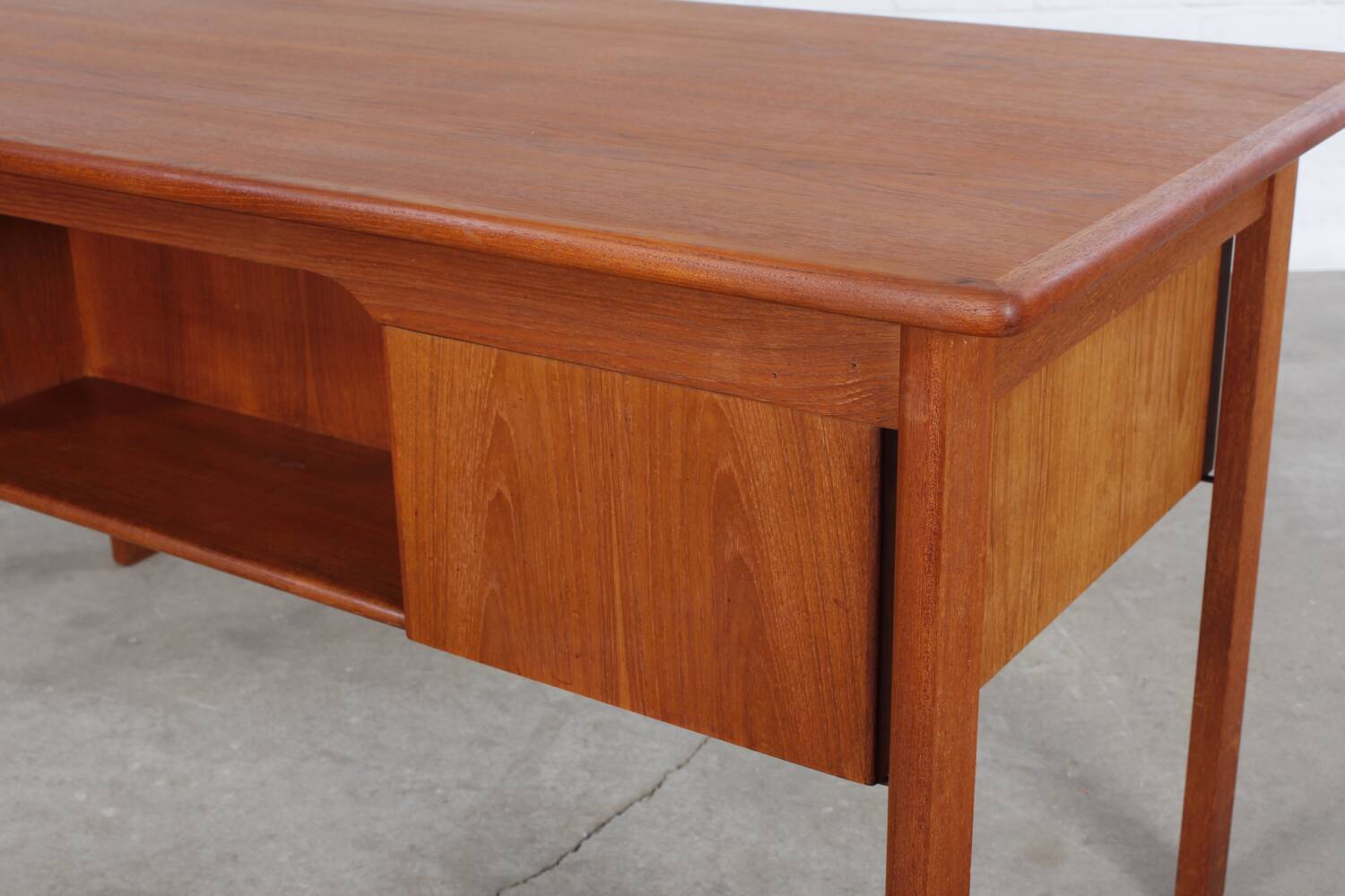 Vintage Teak Schreibtisch Desk Mid Century Danish Design 60er